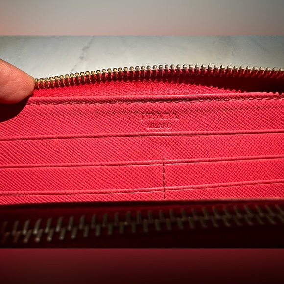 AUTHENTIC Prada Pink Saffiano Bow Wallet (Pre-Owned) - Picture 5 of 10